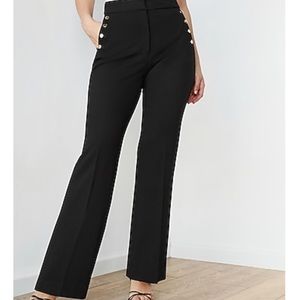 EXPRESS Highwaisted super soft curvy pants